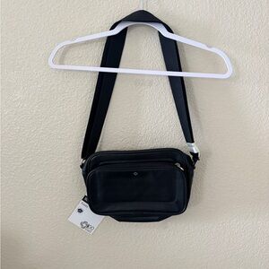 Samsonite Leather Travel Bag- Black